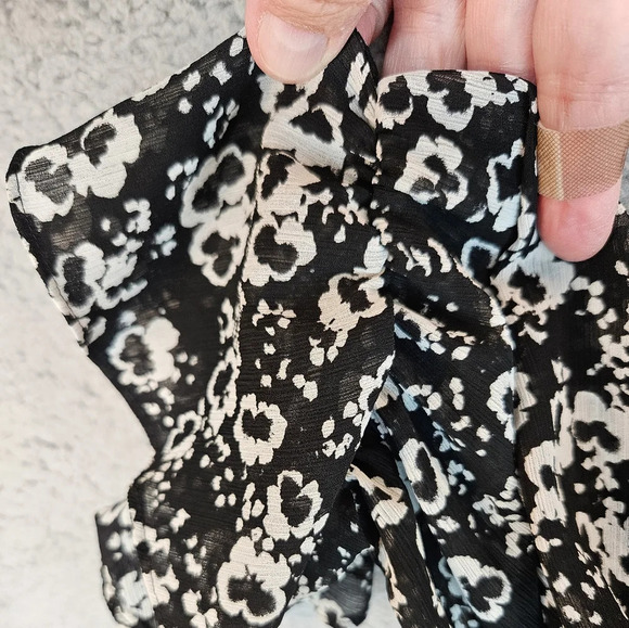 J. Crew Mercantile Dress Sz S Black & White Floral Ruffle Wrist Adjustable - Picture 5 of 13